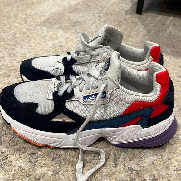 Adidas Women Falcon CG6246 Multicolor Suede Lace Up Low Top Sneaker Shoes Sz 7.5 - Picture 1 of 12